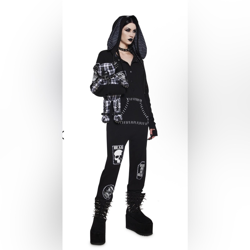 Dollskill Grave Girls CURSED WAYS THERMAL ONESIE - Picture 2 of 8